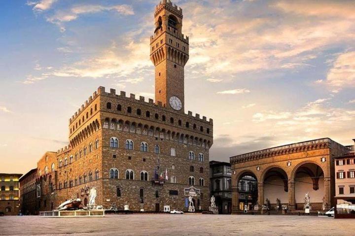 Roberto'S Apartment. Firenze Piazza Santa Croce. エクステリア 写真